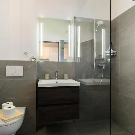 Residenza Miralago Apt- C29 By Interhome Apartment *